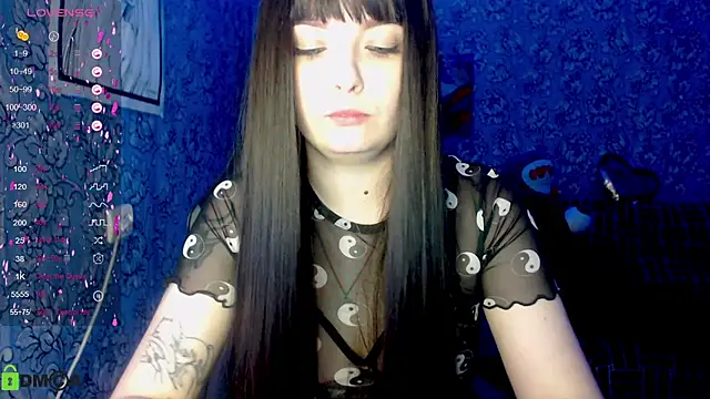 Snapshot of twinkling_melon chatting on December 20, 2024, 4:14 pm twinkling melon online show from December 20, 2024, 4:14 pm