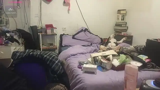 kattleya1407 online show from October 4, 2025, 2:57 am