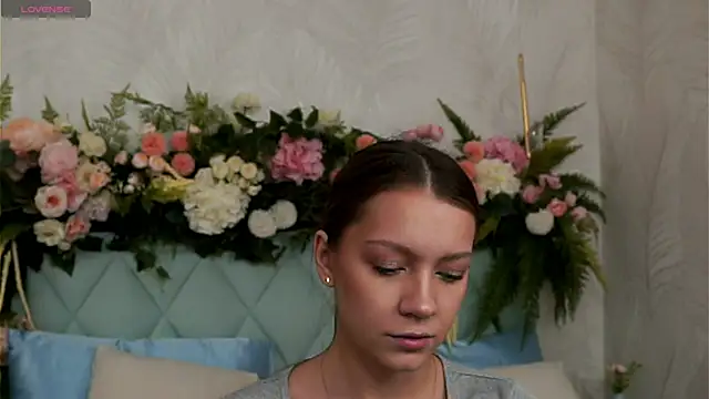 Snapshot of AliceBrayan chatting on March 3, 2026, 5:09 pm AliceBrayan online show from March 3, 2026, 5:09 pm