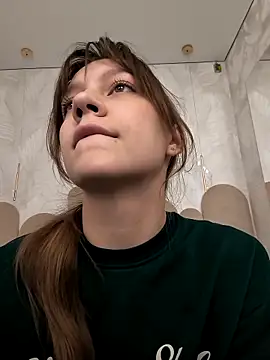 AliceBrayan online show from May 21, 2026, 5:10 pm