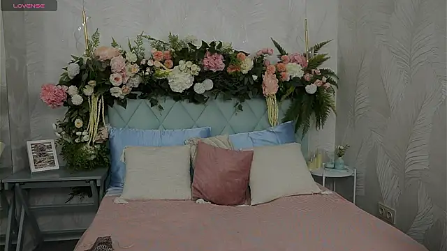 AliceBrayan online show from February 27, 2026, 5:02 pm