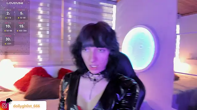 Ghosty Doll online show from April 1, 2026, 8:17 pm