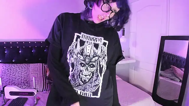 Snapshot of Ghosty_Doll chatting on February 9, 2026, 8:07 pm Ghosty Doll online show from February 9, 2026, 8:07 pm