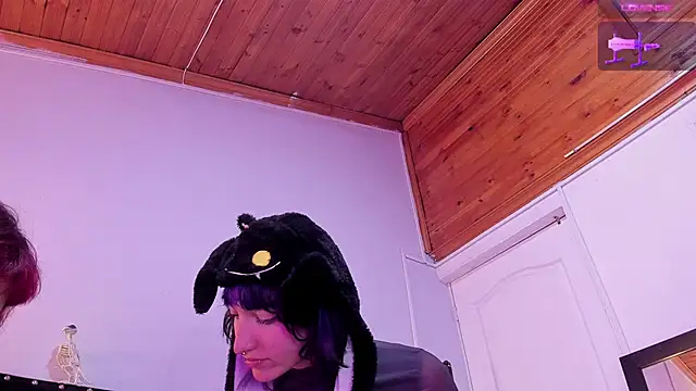 Snapshot of Ghosty_Doll chatting on February 14, 2026, 8:09 pm Ghosty Doll online show from February 14, 2026, 8:09 pm