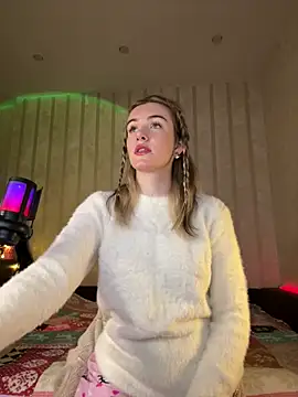 Snapshot of SpiceJessy chatting on January 17, 2025, 4:36 pm SpiceJessy online show from January 17, 2025, 4:36 pm