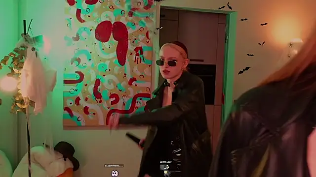 Snapshot of SpiceJessy chatting on November 2, 2025, 3:17 pm SpiceJessy online show from November 2, 2025, 3:17 pm