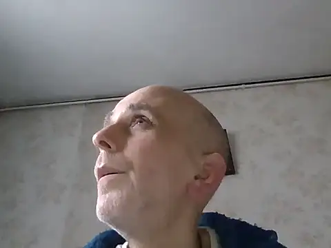 Snapshot of mariusica1@xh chatting on November 14, 2025, 12:09 pm mariusica1xh online show from November 14, 2025, 12:09 pm