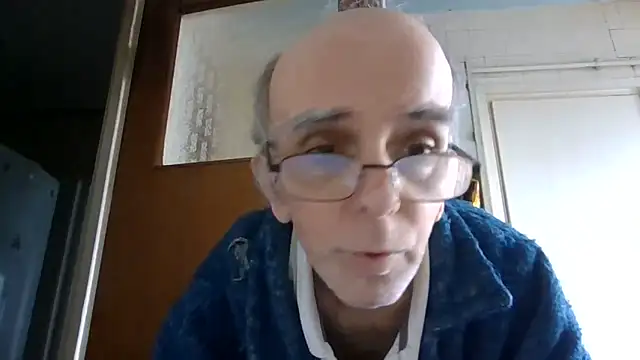 Snapshot of mariusica1@xh chatting on March 25, 2026, 11:09 am mariusica1xh online show from March 25, 2026, 11:09 am