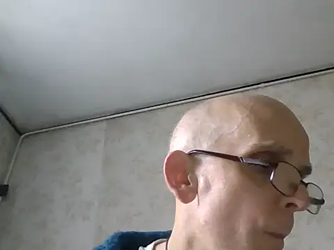 Snapshot of mariusica1@xh chatting on November 11, 2025, 10:21 am mariusica1xh online show from November 11, 2025, 10:21 am