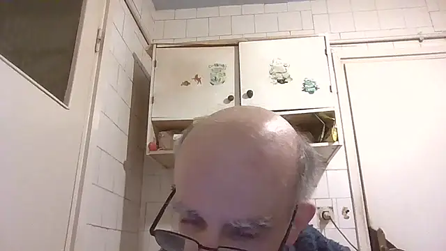 Snapshot of mariusica1@xh chatting on March 16, 2026, 11:51 pm mariusica1xh online show from March 16, 2026, 11:51 pm