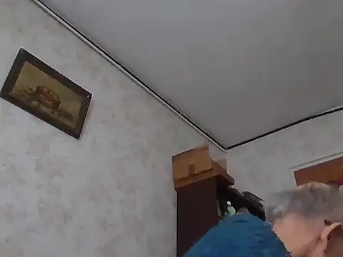 Snapshot of mariusica1@xh chatting on October 31, 2025, 10:23 am mariusica1xh online show from October 31, 2025, 10:23 am