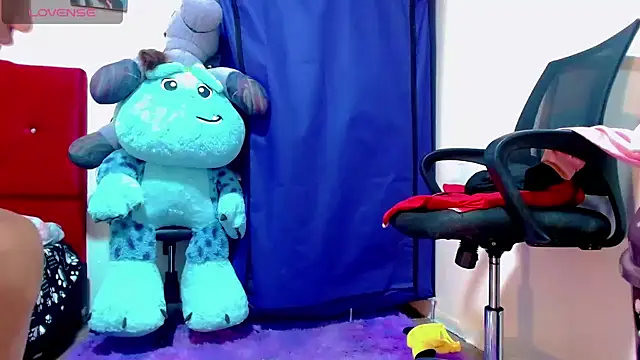 Snapshot of nicol_gill_ chatting on January 24, 2025, 11:26 am nicol gill online show from January 24, 2025, 11:26 am