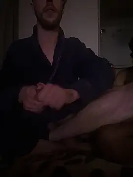 Snapshot of mecbxl25 chatting on February 2, 2025, 1:02 am mecbxl25 online show from February 2, 2025, 1:02 am