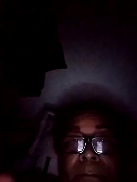 CafeCaliente69 online show from October 1, 2025, 3:44 am