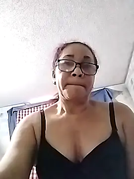 CafeCaliente69 online show from January 11, 2025, 10:07 pm