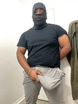 Snapshot of daddythiccklegg chatting on October 30, 2025, 4:44 am daddythiccklegg online show from October 30, 2025, 4:44 am