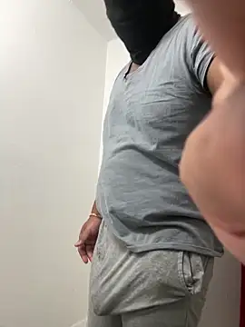 daddythiccklegg online show from May 27, 2026, 7:38 am