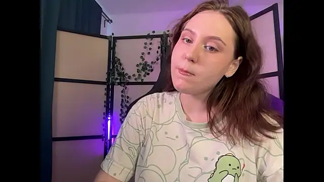 Snapshot of Diana_Flower chatting on July 24, 2026, 10:00 am Diana Flower online show from July 24, 2026, 10:00 am