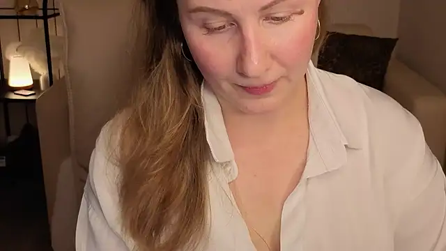 Helens love online show from September 26, 2025, 1:45 am