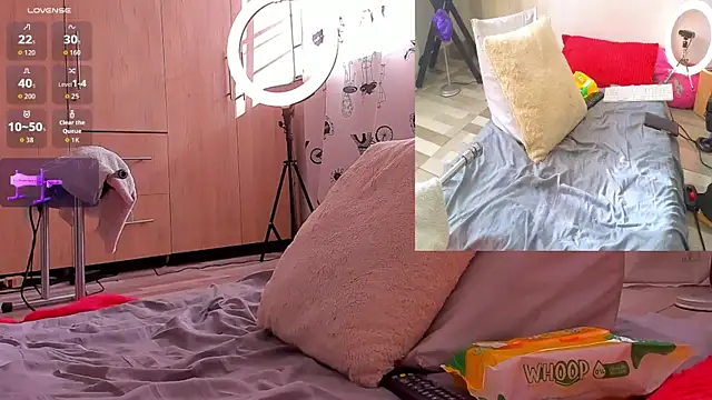 jolee   online show from February 22, 2026, 9:05 pm