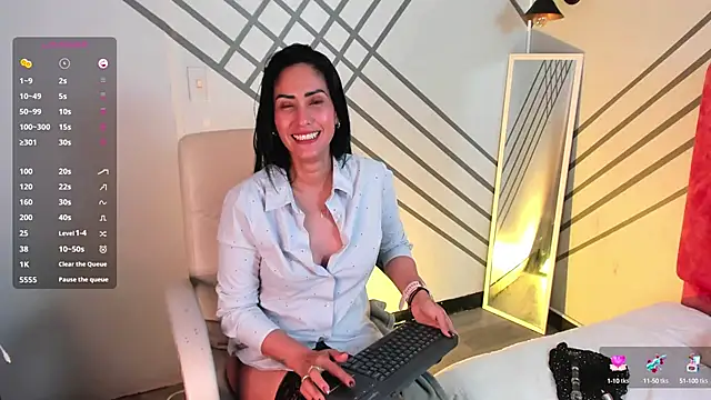 Janne lee online show from March 18, 2025, 11:31 pm