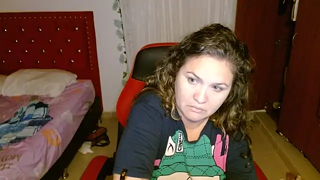 helenca43 online show from January 7, 2026, 10:09 am