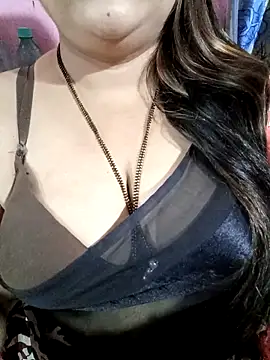 Beautyy38 online show from February 11, 2026, 11:32 am