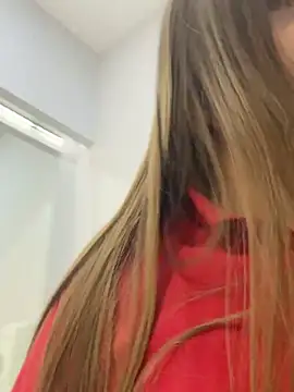 Strawberryyyyik online show from February 23, 2026, 6:36 am