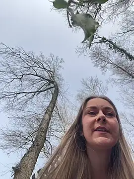 Joanachupa online show from March 5, 2026, 10:45 am