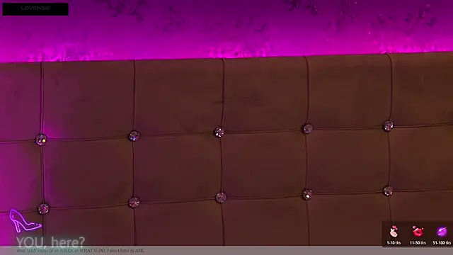 Snapshot of ZoeMesmerize chatting on November 10, 2025, 3:55 am ZoeMesmerize online show from November 10, 2025, 3:55 am