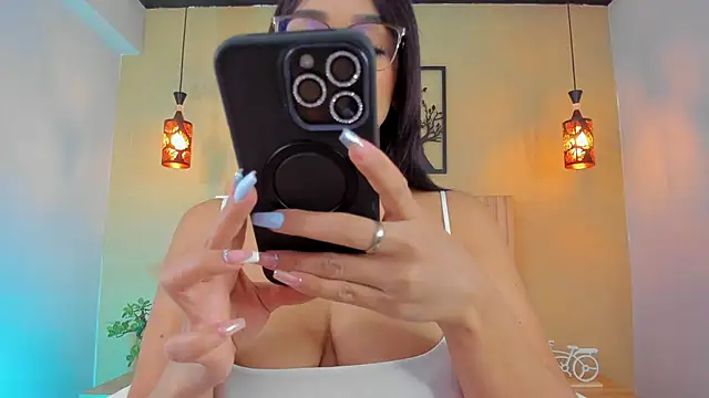 CamilleLynn online show from March 11, 2025, 3:47 am