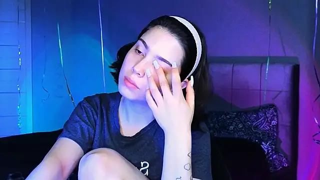 Stacy Gonzales  online show from March 27, 2026, 9:32 am