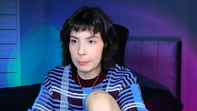 Stacy Gonzales  online show from January 15, 2026, 10:18 am