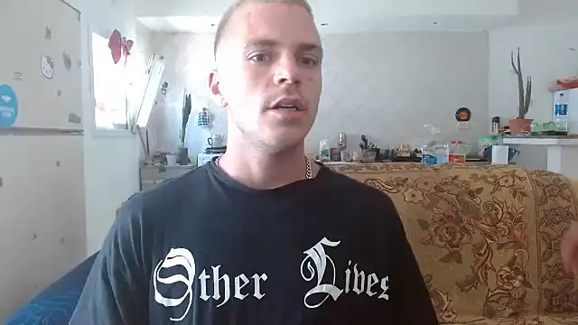 Snapshot of VenomKushx chatting on January 11, 2026, 5:09 pm VenomKushx online show from January 11, 2026, 5:09 pm