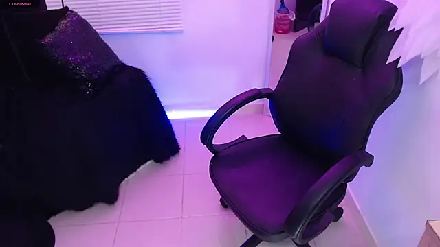 Mailywindsor online show from November 5, 2025, 12:08 pm