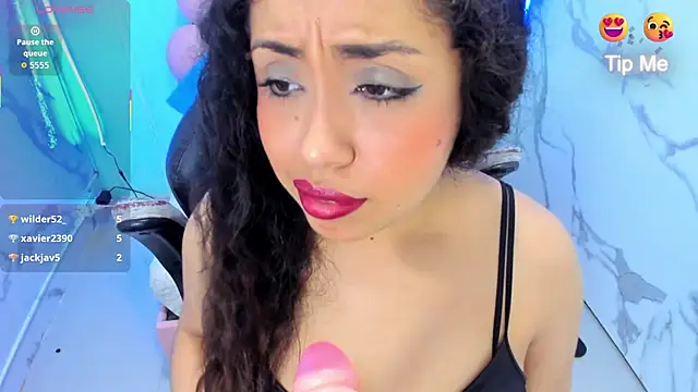 cristal horny19 online show from April 6, 2026, 4:46 am