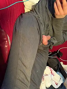 skatebored online show from March 14, 2025, 9:00 pm