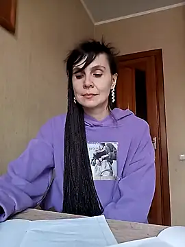 Snapshot of Francenia_lolis chatting on February 14, 2025, 7:07 am Francenia lolis online show from February 14, 2025, 7:07 am