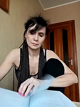 Snapshot of Francenia_lolis chatting on March 23, 2025, 7:53 am Francenia lolis online show from March 23, 2025, 7:53 am