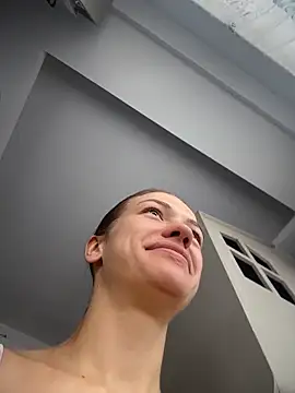 -Sexy Barbie- online show from May 7, 2026, 5:55 am