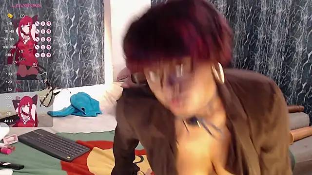 Snapshot of ebonyciaraqueen chatting on February 25, 2026, 1:22 pm ebonyciaraqueen online show from February 25, 2026, 1:22 pm