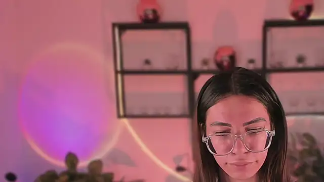 electra goddes online show from November 28, 2025, 4:01 am