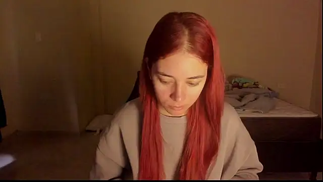 Snapshot of atenas_05_ chatting on December 20, 2025, 12:30 pm atenas 05 online show from December 20, 2025, 12:30 pm