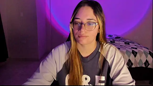 atenas 05  online show from October 11, 2025, 9:32 am