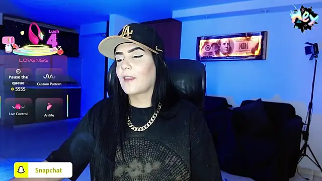 BABYFANTASY 1 online show from November 4, 2025, 5:39 pm