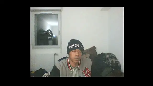 POPAYE972 online show from January 30, 2025, 8:53 pm