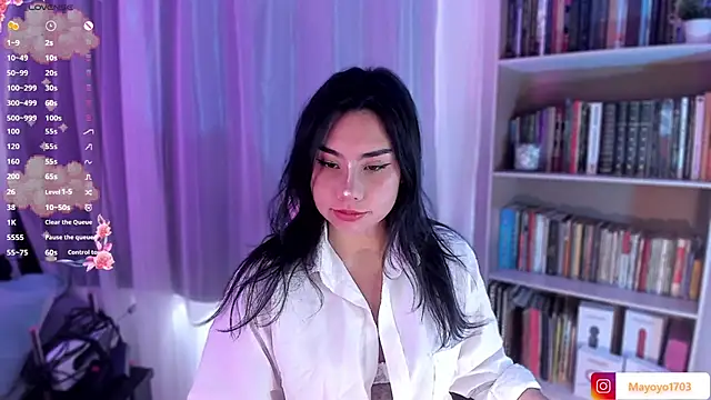 Snapshot of kiki_cavilll chatting on July 3, 2026, 2:56 pm kiki cavilll online show from July 3, 2026, 2:56 pm