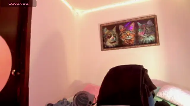 Snapshot of kiki_cavilll chatting on March 21, 2026, 3:38 pm kiki cavilll online show from March 21, 2026, 3:38 pm