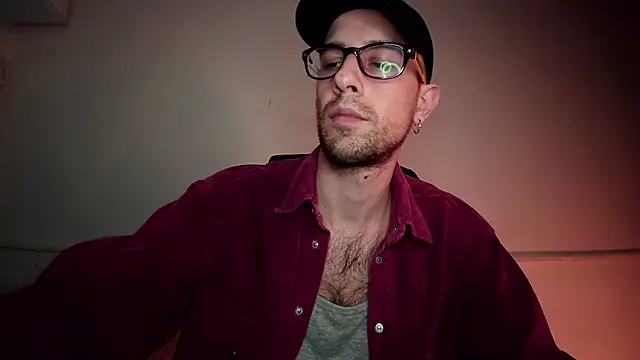 Snapshot of mikealcorleone chatting on February 4, 2025, 8:06 pm mikealcorleone online show from February 4, 2025, 8:06 pm