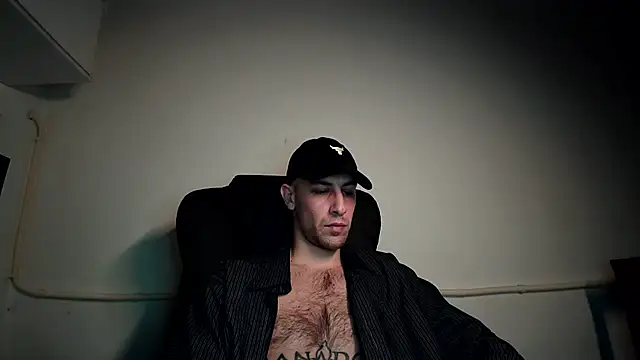 Snapshot of mikealcorleone chatting on February 24, 2025, 4:15 pm mikealcorleone online show from February 24, 2025, 4:15 pm